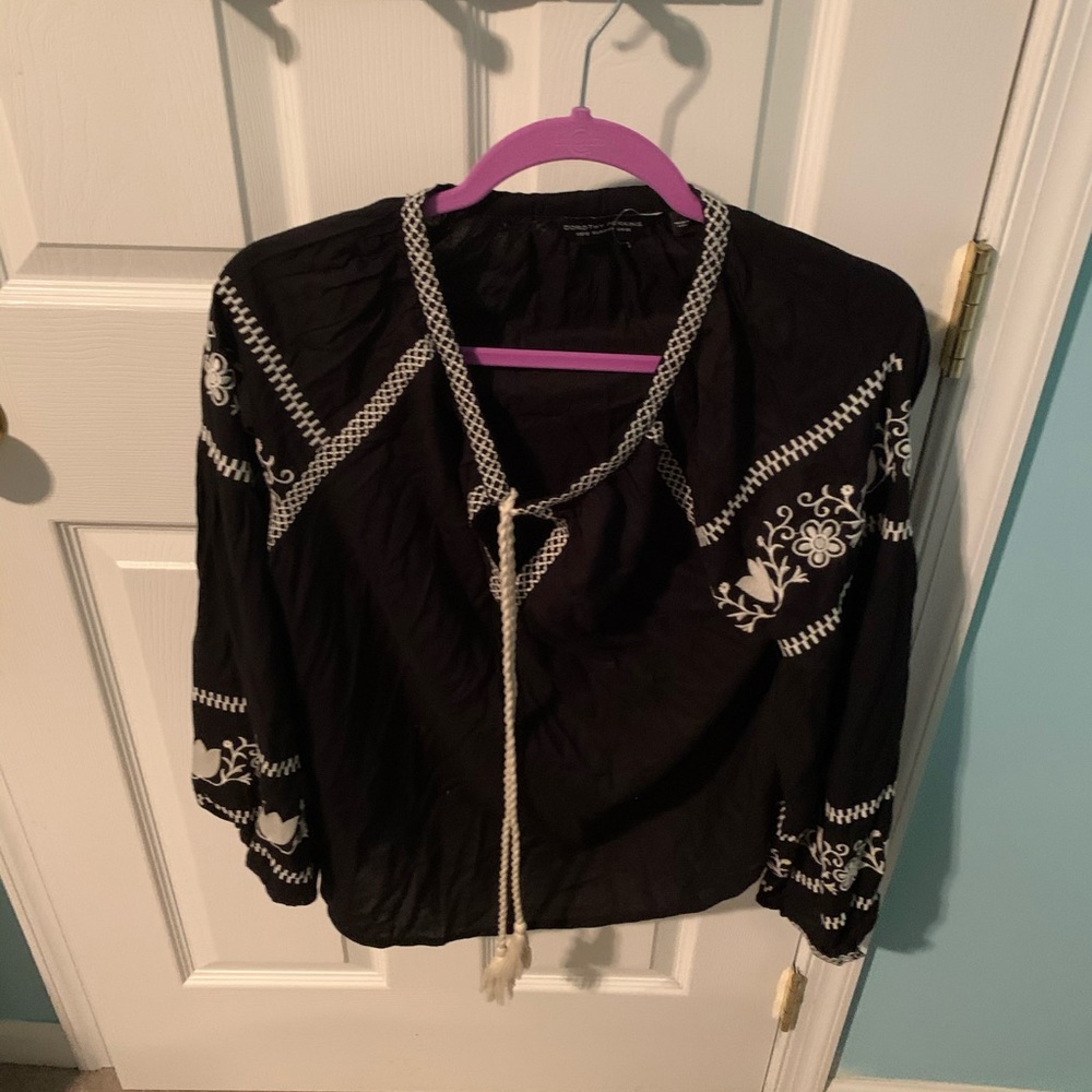 Embroidered Tunic - Picture 3 of 3